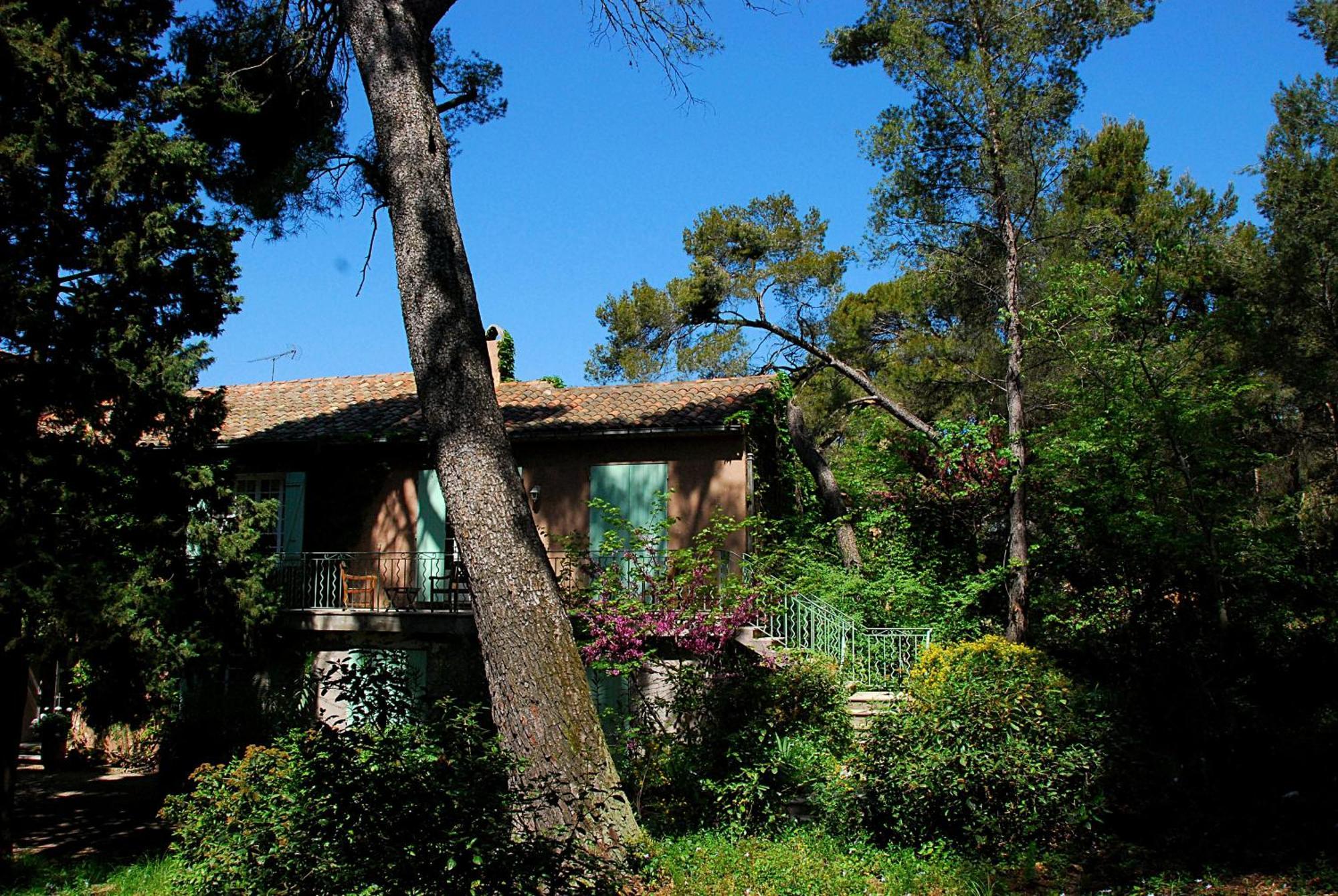 Hotel Les Mazets Des Roches Tarascon Kültér fotó