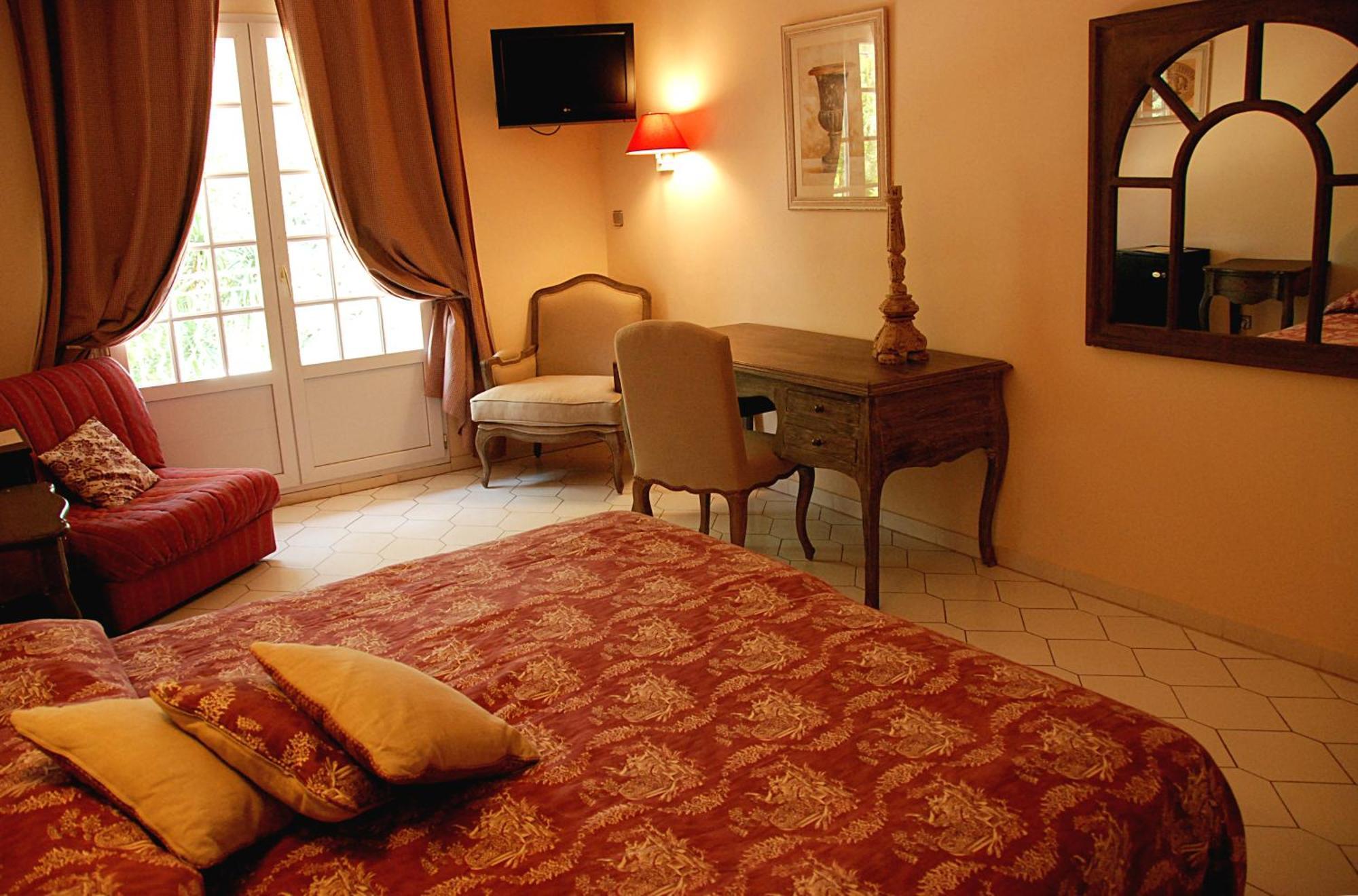 Hotel Les Mazets Des Roches Tarascon Szoba fotó