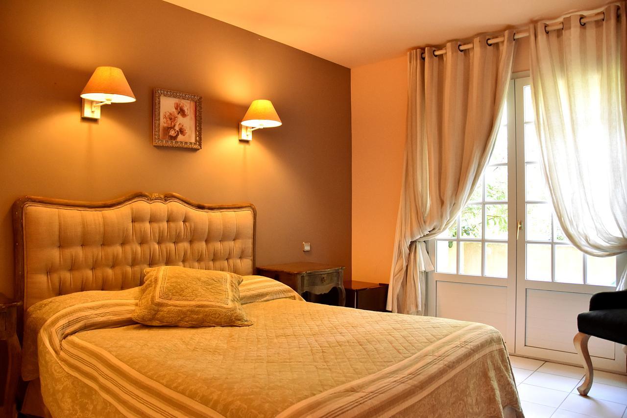 Hotel Les Mazets Des Roches Tarascon Kültér fotó