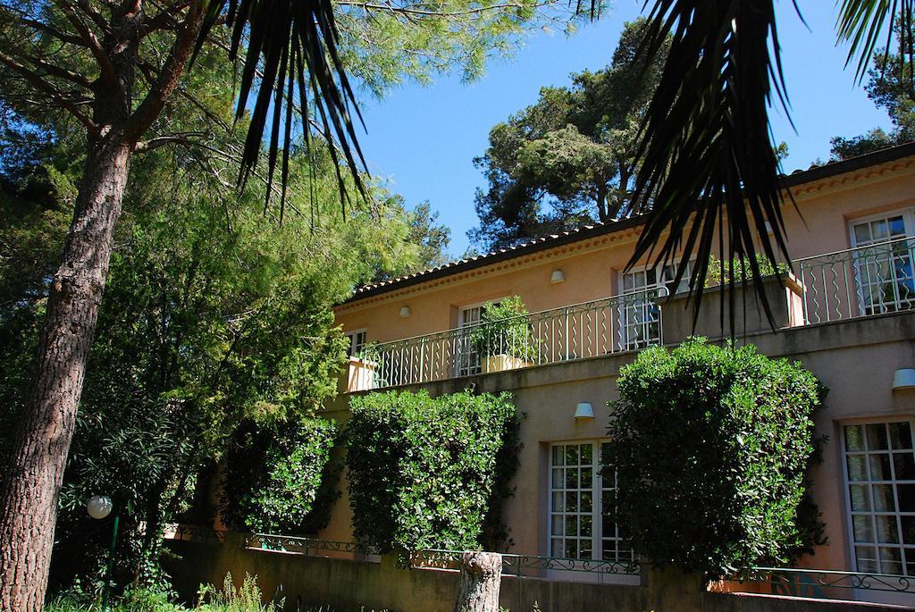 Hotel Les Mazets Des Roches Tarascon Kültér fotó