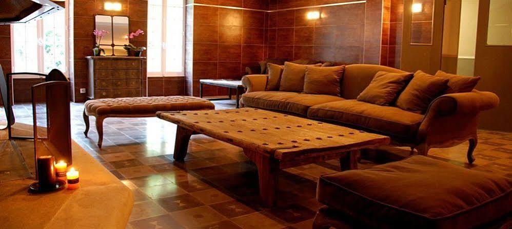 Hotel Les Mazets Des Roches Tarascon Kültér fotó