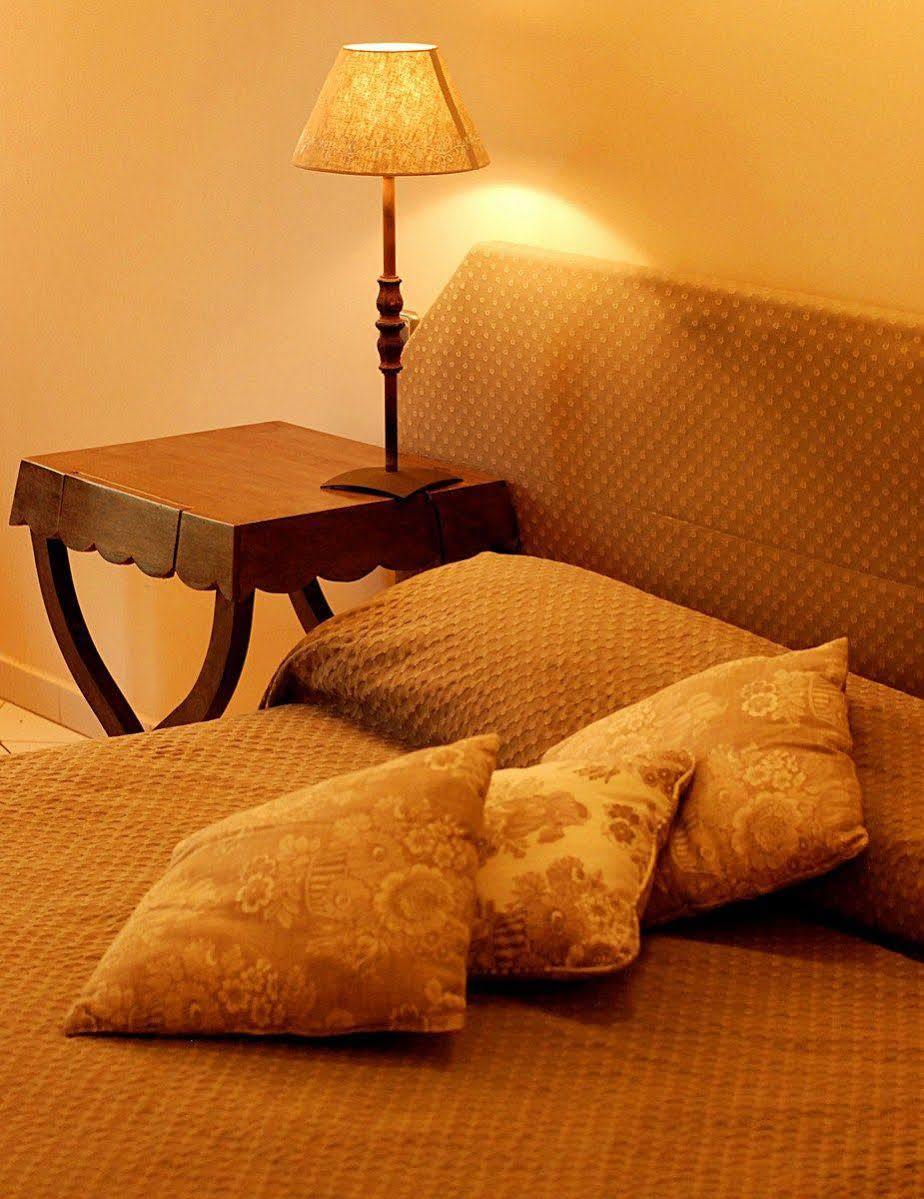 Hotel Les Mazets Des Roches Tarascon Kültér fotó